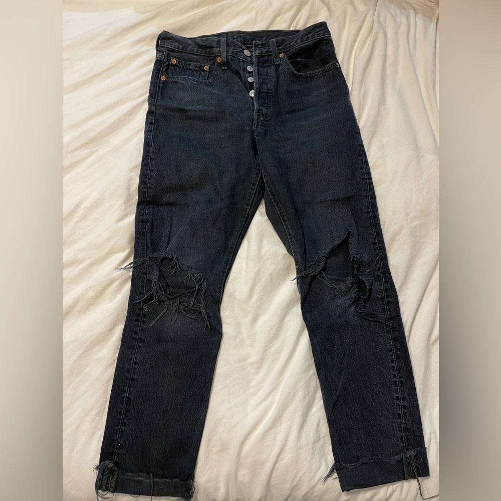 Levi’s Black Ripped Knee Jeans | Distressed Denim